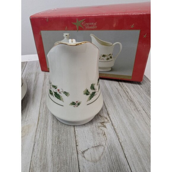 Porcelain Creamer Sugar Bowl Set "A Season Of Wonder" Christmas Holly Design - Picture 4 of 12
